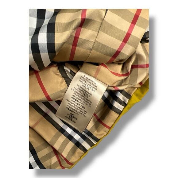 Burberry Diamond Quilted Yellow Snap Button Full Zip Hoodie Jacket Size Medium - Picture 5 of 9